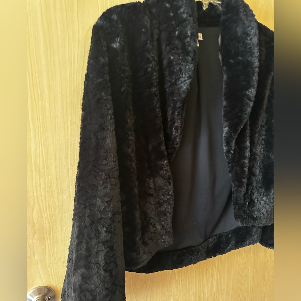 Black furry coat short